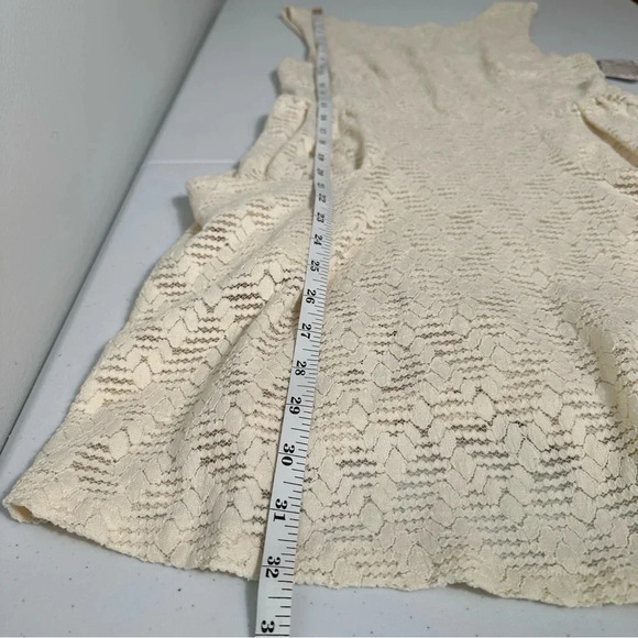 Free People Poppy Lace Mini Dress NWT Tea Cream Size Medium Lined Pockets Nylon - Picture 8 of 12